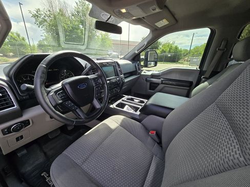Used 2016 Ford F150 XLT w/ Equipment Group 302A Luxury AWD/4WD image 14