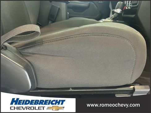 Used 2021 Jeep Wrangler Sport AWD/4WD image 35