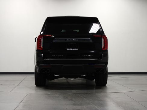 Used 2023 GMC Yukon Denali Ultimate AWD/4WD image 5