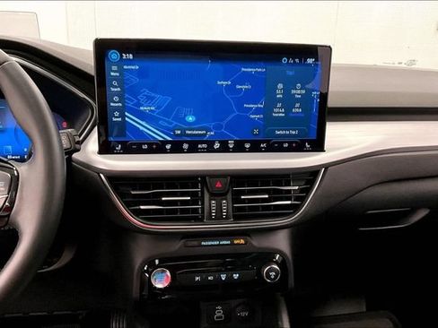 Used 2025 Ford Escape SE w/ PHEV Premium Package FWD image 31