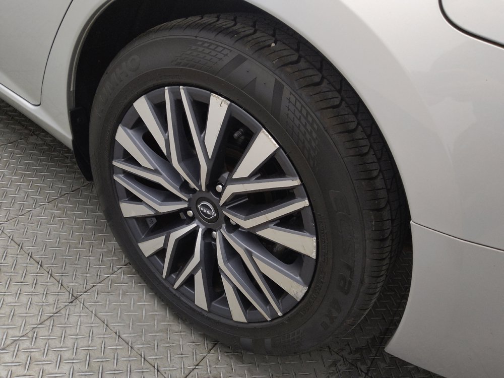 Used 2023 Nissan Altima 2.5 SV w/ SV Premium Package FWD image 31