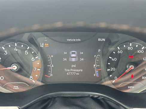 Used 2022 Jeep Compass Limited image 10