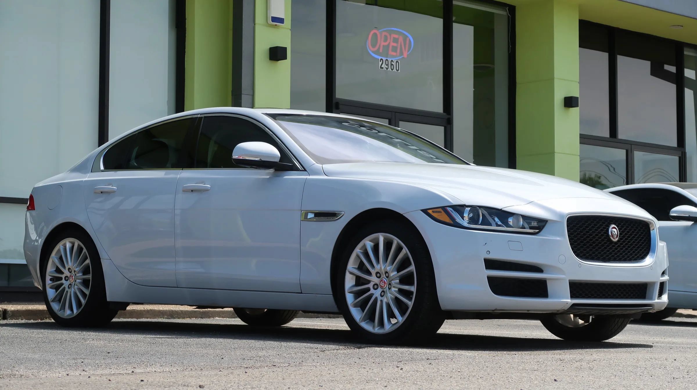 Used 2017 Jaguar XE First Edition AWD/4WD image 5