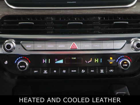 Used 2022 Kia Telluride EX w/ EX Premium Package image 20