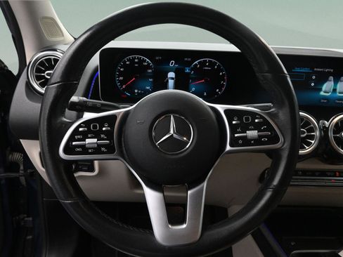 Used 2020 Mercedes-Benz GLB 250 image 22
