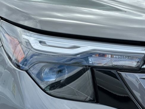 New 2026 Subaru Forester Premium AWD/4WD image 32