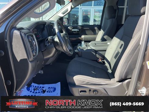 Used 2021 Chevrolet Silverado 1500 LT w/ Texas Edition Plus image 3