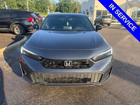 Used 2025 Honda Civic Sport Touring image 2