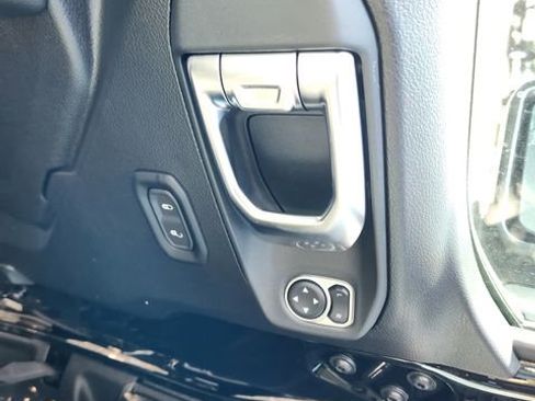 New 2026 Jeep Gladiator Mojave AWD/4WD image 10
