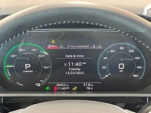Used 2019 Audi e-tron Premium Plus image 30