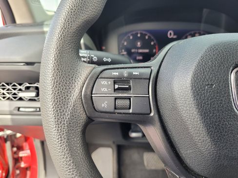 Used 2023 Honda Accord EX image 22