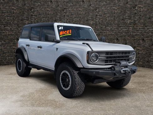 Used 2021 Ford Bronco 4-Door w/ Sasquatch Package AWD/4WD image 2