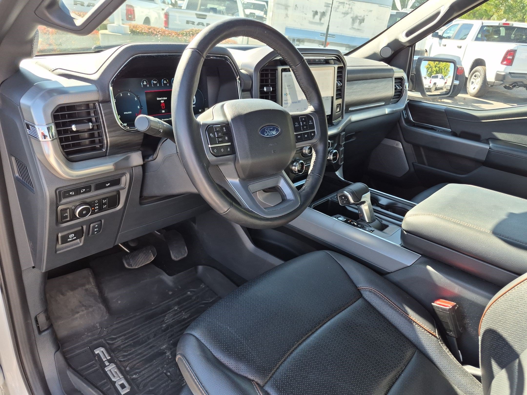 Certified 2024 Ford F150 Lariat w/ FX4 Off-Road Package AWD/4WD image 17