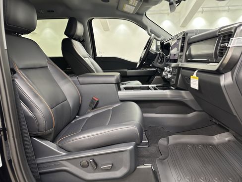 New 2025 Ford F250 Lariat w/ Lariat Ultimate Package image 20