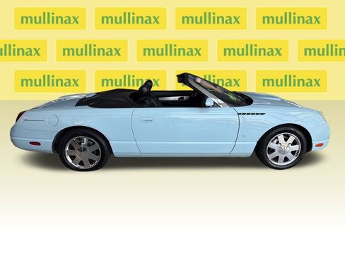 Used 2003 Ford Thunderbird image 2