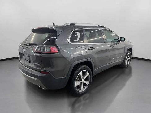 Used 2019 Jeep Cherokee Limited AWD/4WD image 10