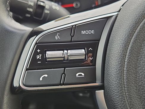 Used 2020 Kia Sportage EX image 29