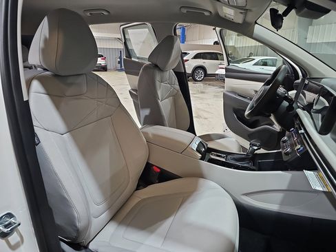 New 2026 Hyundai Tucson SE image 10