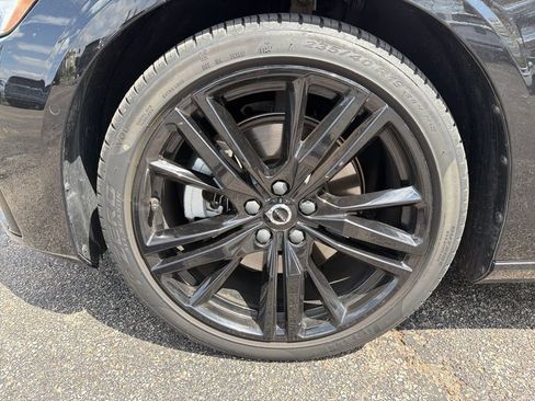 Used 2024 Volvo S60 B5 Plus w/ Climate Package AWD/4WD image 10