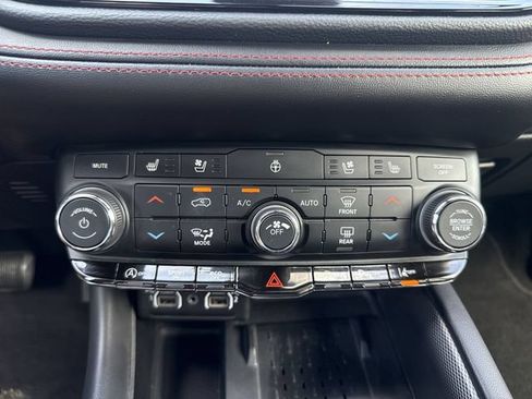 Used 2026 Dodge Durango GT AWD/4WD image 19