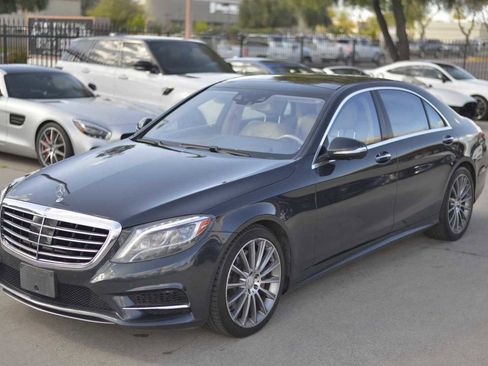 Used 2016 Mercedes-Benz S 550 Sedan w/ Sport Package w/ Sport Package image 9