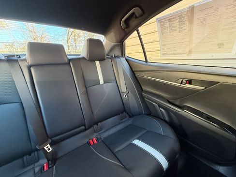 Used 2025 Toyota Camry LE image 37