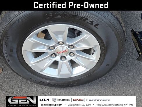 Used 2024 GMC Sierra 1500 SLE image 11