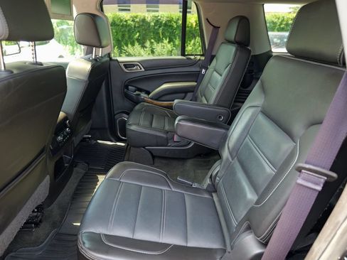 Used 2017 GMC Yukon Denali w/ Open Road Package AWD/4WD image 29