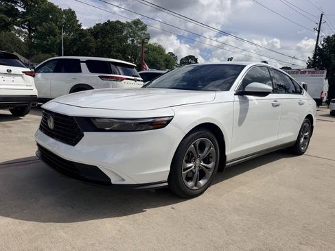 Used 2024 Honda Accord EX image 33
