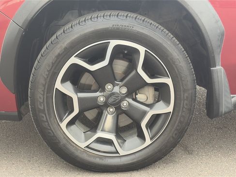 Used 2014 Subaru Crosstrek 2.0i Limited AWD/4WD image 12