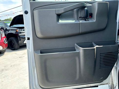 Used 2020 Chevrolet Express 2500 Extended w/ Driver Convenience Package image 8