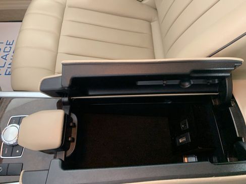 Used 2014 Mercedes-Benz E 350 Sport image 30