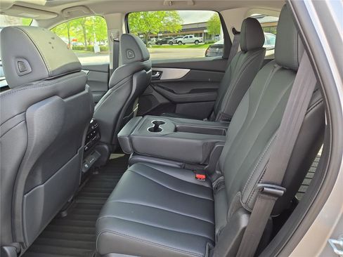 New 2026 Acura MDX SH-AWD image 22