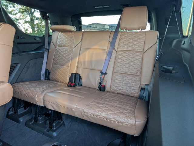 Used 2024 Cadillac Escalade Sport w/ Touring Package AWD/4WD image 34