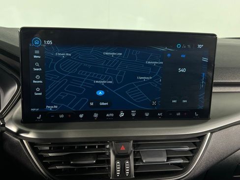 Used 2025 Ford Escape SE image 15