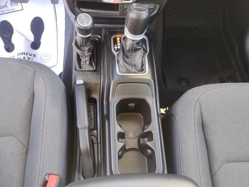 New 2026 Jeep Gladiator Sport image 10