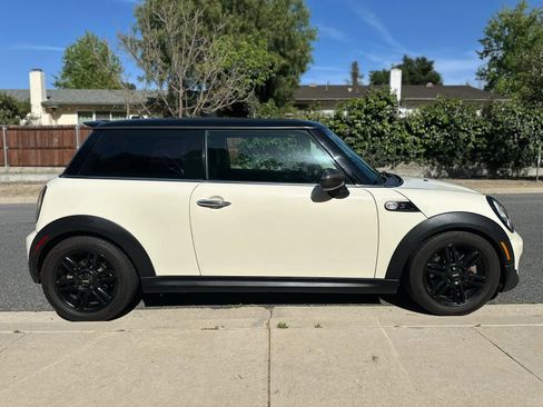 Used 2013 MINI Cooper S image 8