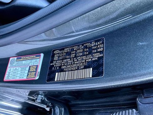 Used 2024 Hyundai Elantra SEL image 19