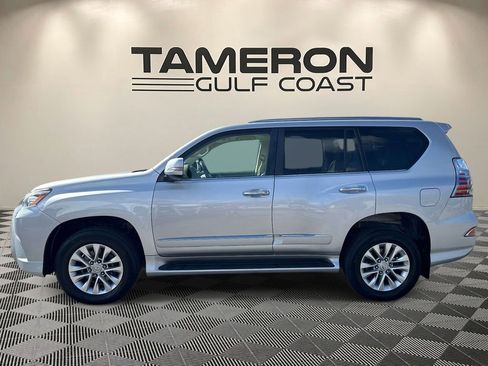 Used 2014 Lexus GX 460 w/ Premium Package AWD/4WD image 4