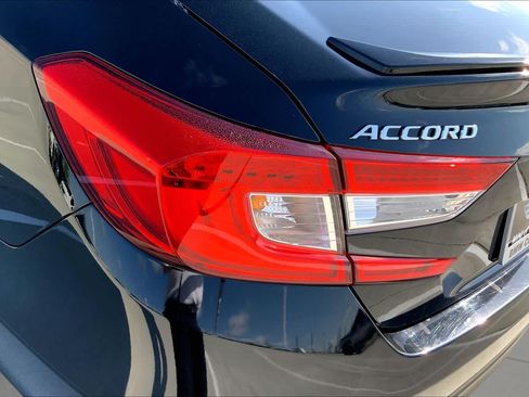 Used 2020 Honda Accord Sport image 28