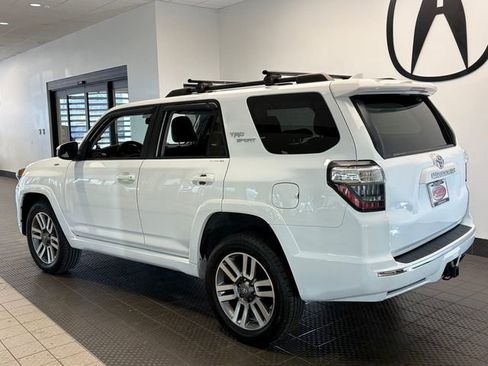 Used 2022 Toyota 4Runner TRD Sport AWD/4WD image 4