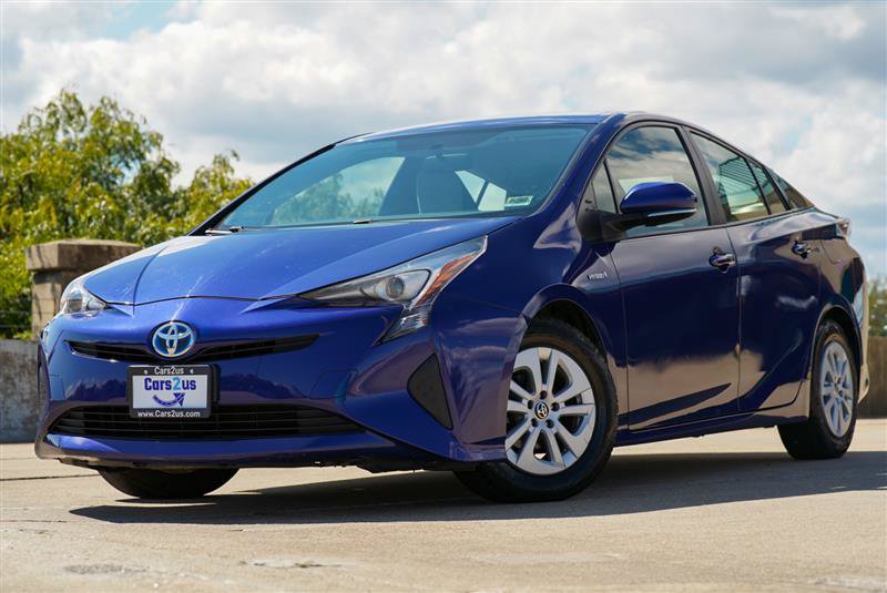 Used 2016 Toyota Prius Two FWD image 2