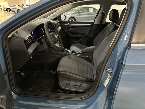 New 2026 Volkswagen Jetta SE FWD image 15