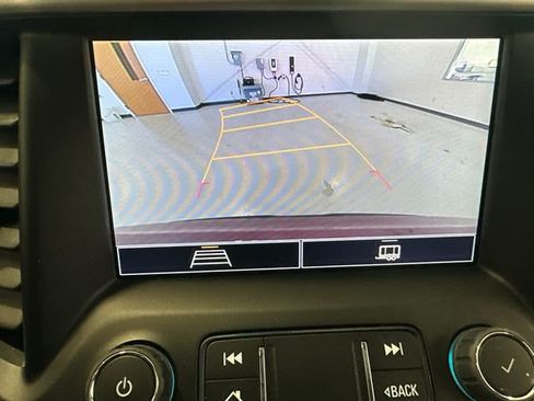 Used 2023 GMC Acadia SLE w/ Elevation Edition image 20