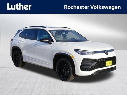 New 2026 Volkswagen Tiguan SE R-Line