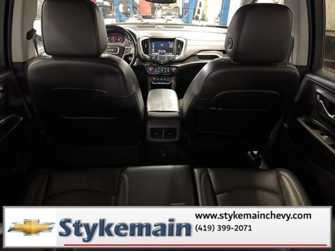 Used 2019 GMC Terrain SLT w/ Preferred Package image 17