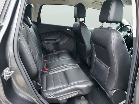 Used 2017 Ford Escape Titanium AWD/4WD image 14