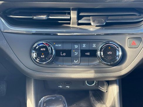 New 2026 Buick Envista Preferred w/ Convenience II Package image 14