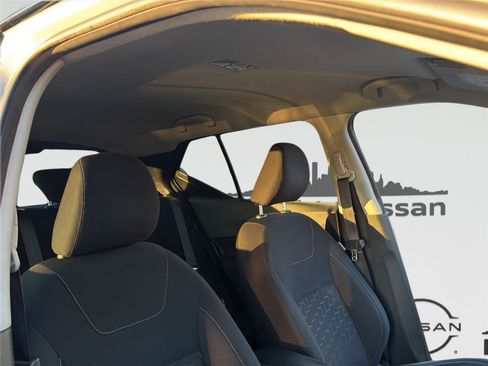 Used 2023 Nissan Kicks SV FWD image 28