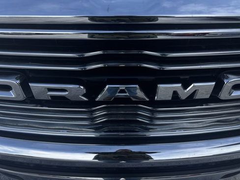 Used 2020 RAM 1500 Laramie AWD/4WD image 29